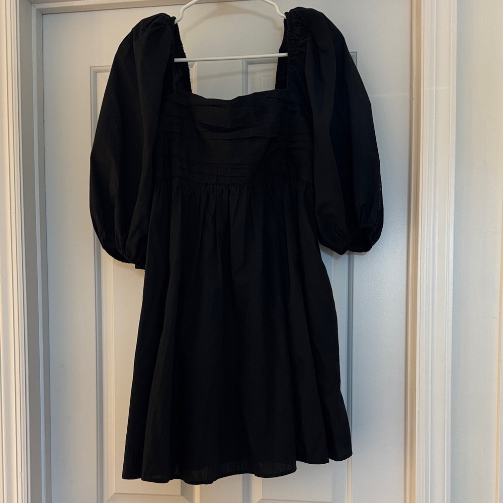 Abercrombie & Fitch Black Emerson Dress